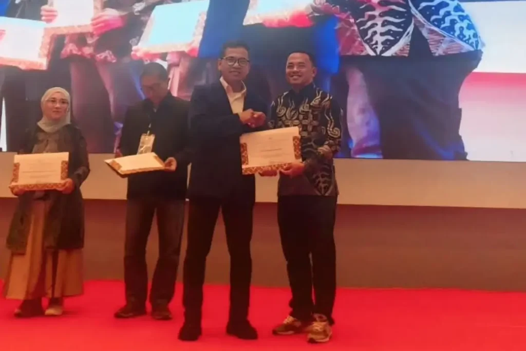 Universitas Kepanjen (UK) Kabupaten Malang ditetapkan sekaligus mendapatkan penghargaan dari Asosiasi Institusi Pendidikan Ners Indonesia (AIPNI).